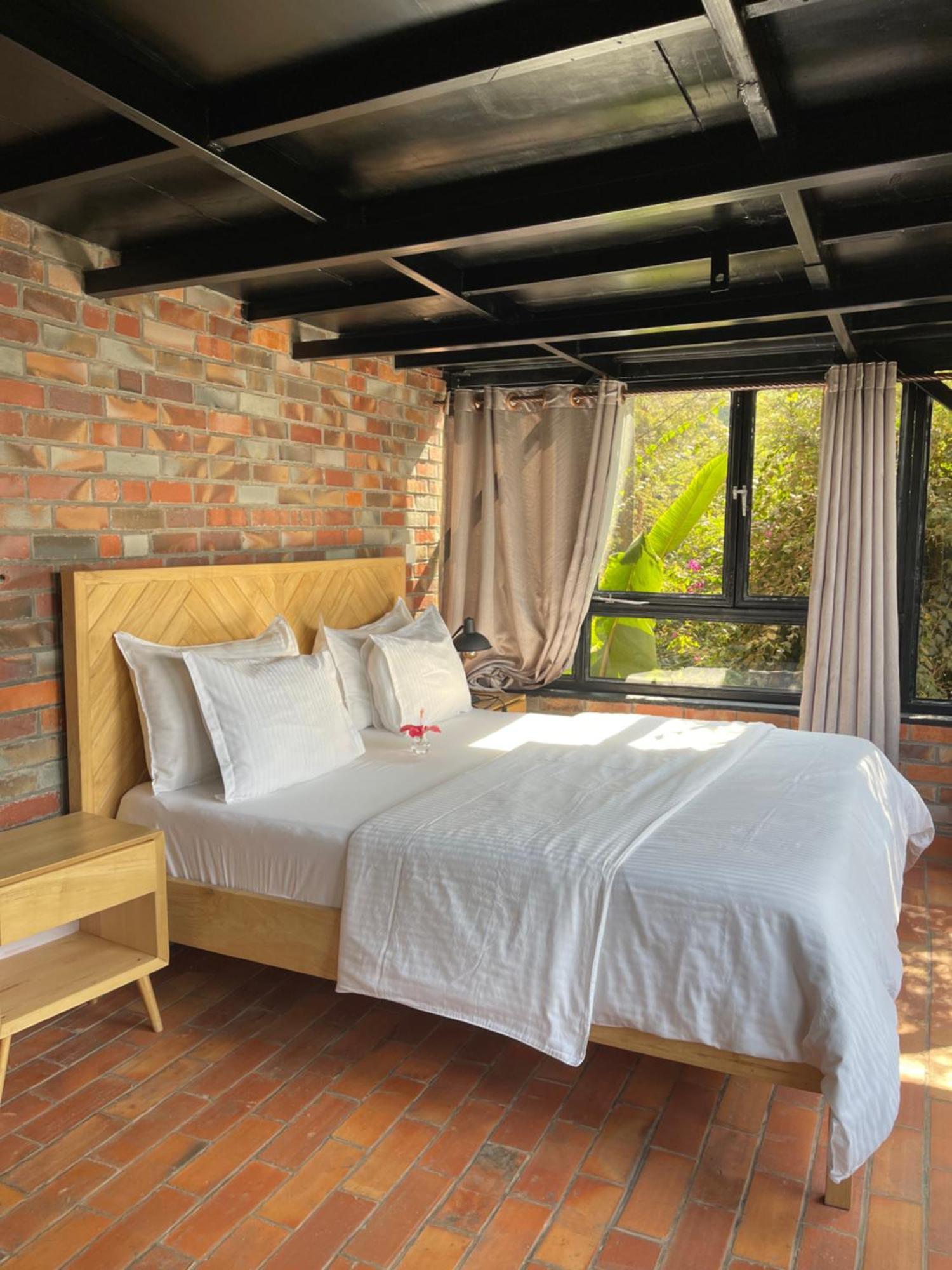 Eagle View Lodge - Kigali Ngoại thất bức ảnh